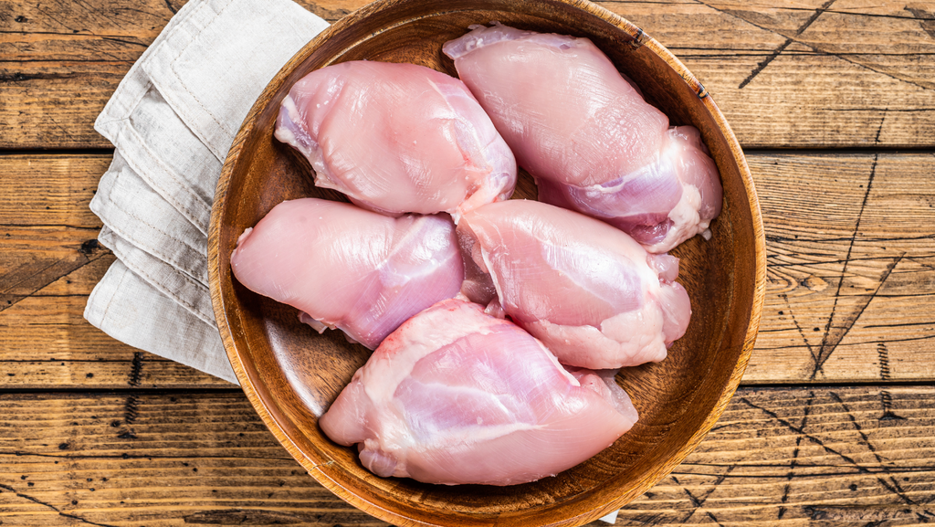 Can Dogs Eat Raw Chicken?